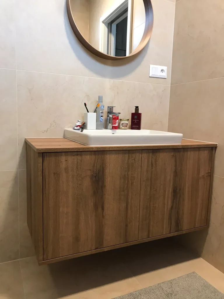koupelka skrinka vanity